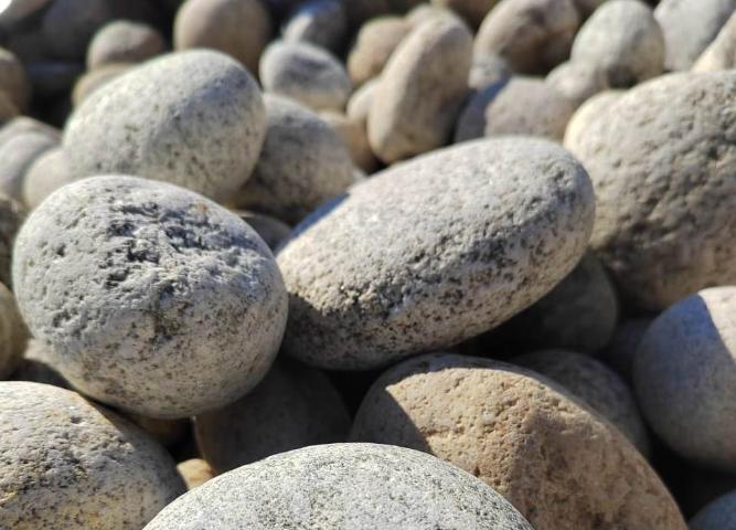 Купить речную и морскую гальку напрямую у производителя с доставкой  купить в Волгограде от производителя, без посредников