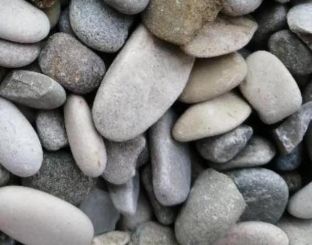 Где заказать гальку и каменную крошку с доставкой?  в Волгограде